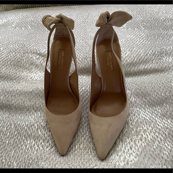 Aquazzura Shoes - AQUAZZURA
Bow Tie 105 suede pumps size 36